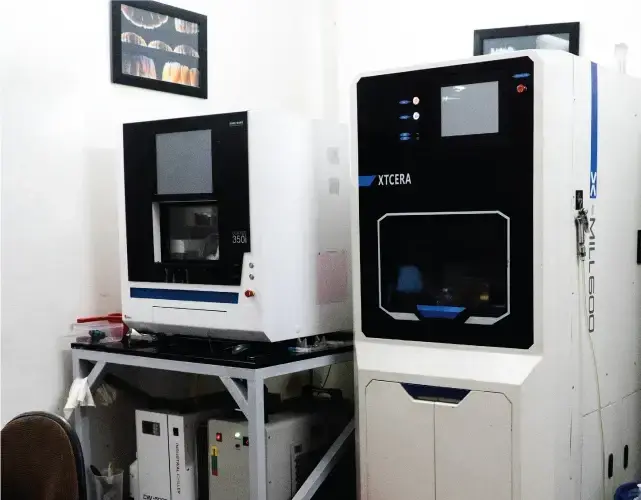 Máy cắt XMill-600